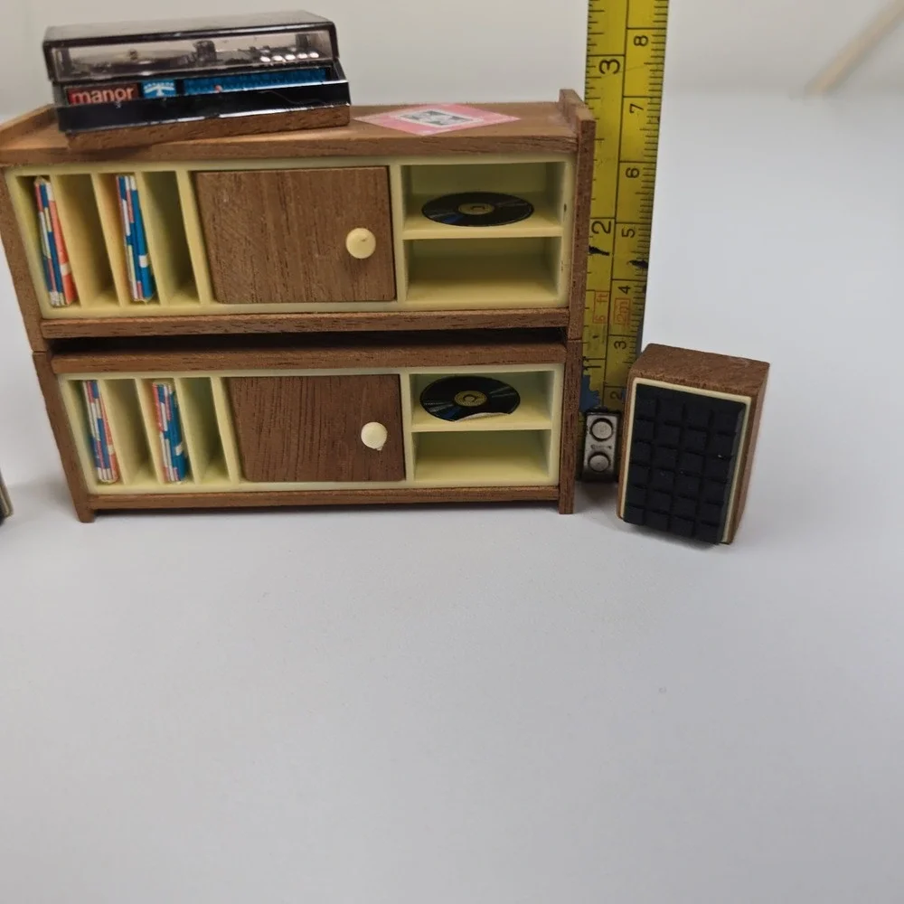 Lundby Dollhouse Record Player Stereo Set with Cabinet & Speakers 70s Beautiful!